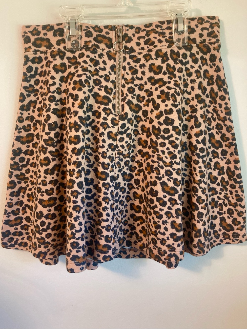So Leopard Cheetah Skater Skirt Size XS Brown Tan Black Expose Zipper Short Mini